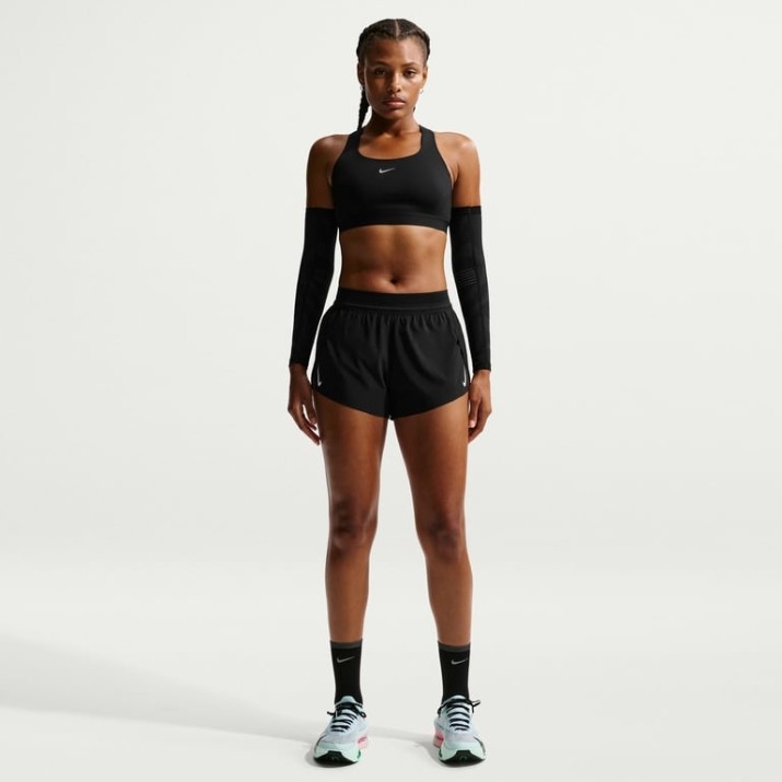 Топ Nike Swift High-Support Lightly Lined Black/Silver, s.XL