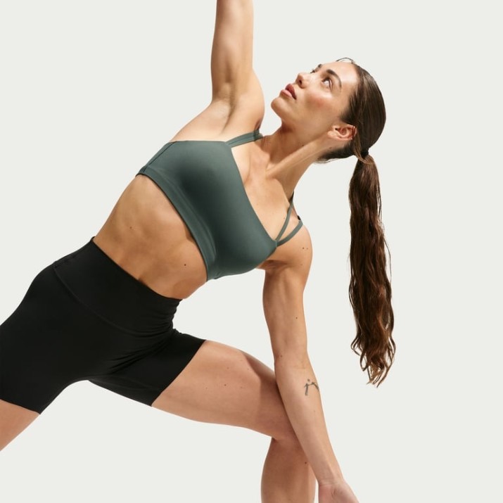 Топ Nike Zenvy Strappy Camo Green/White, s.S