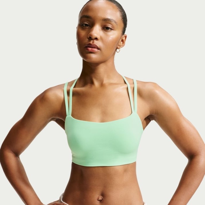 Bustieră Nike Zenvy Strappy Cucumber Calm/Cool Grey, s.L