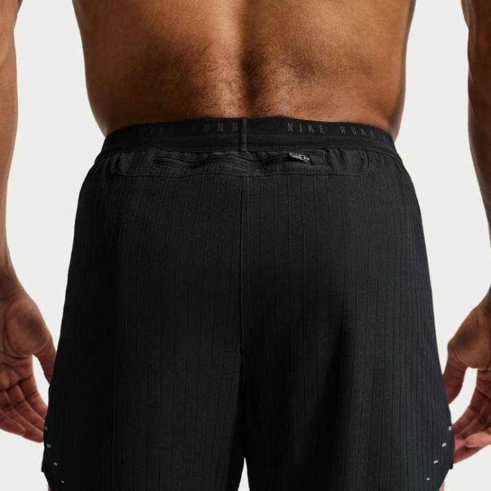 Мужские шорты Nike Stride Aero-FIT 5 Black/Reflective Silver, s.XL