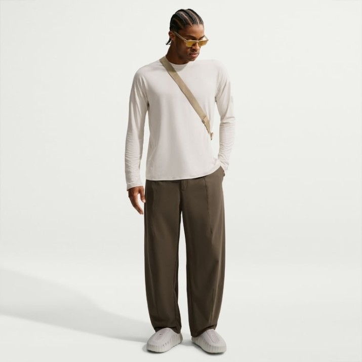 Мужские спортивные штаны Nike 24.7 PerfectStretch Dri-FIT Dark Hazel/Black/Velvet Brown, s.M