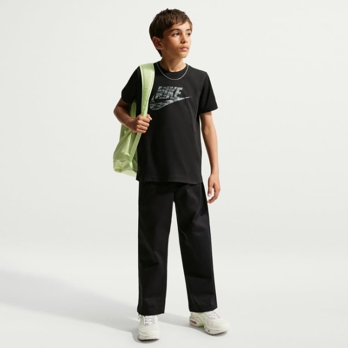 Tricou pentru copii Nike Sportswear Black,s.M