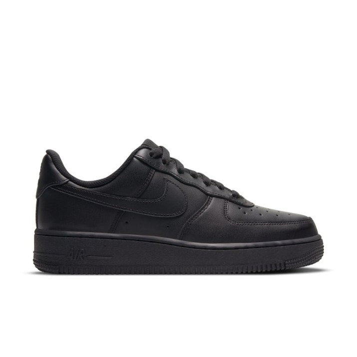 Ghete pentru dame Nike Air Force 1 07 Black, s.38.5
