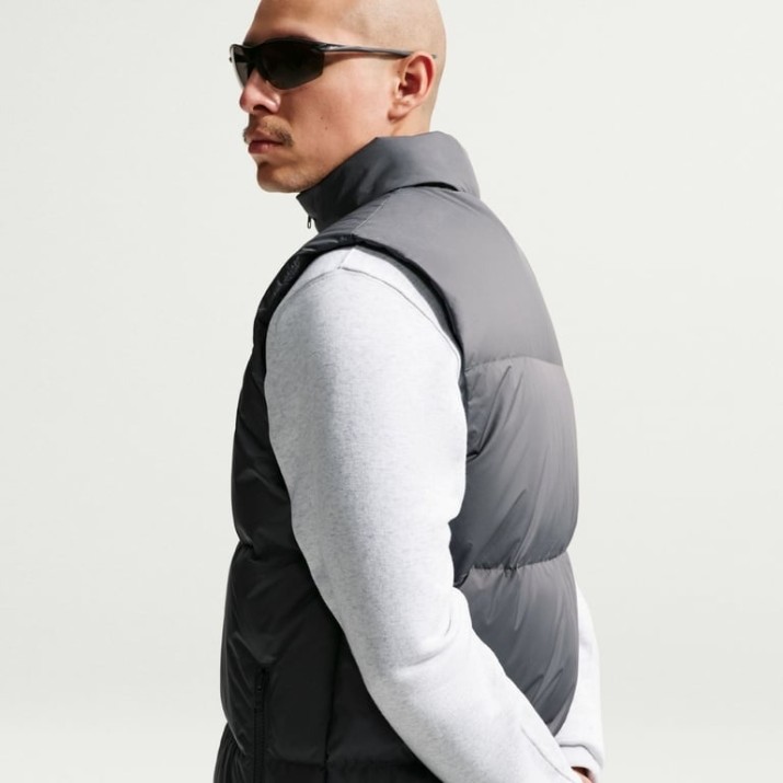 Мужская жилетка Nike Sportswear Club Therma-FIT DownIron Grey/White, s.XXL