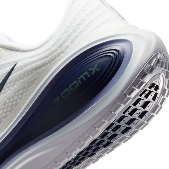 Adidași pentru bărbați Nike Vomero Plus White/Green Spark/World Indigo/Midnight Navy, s.44