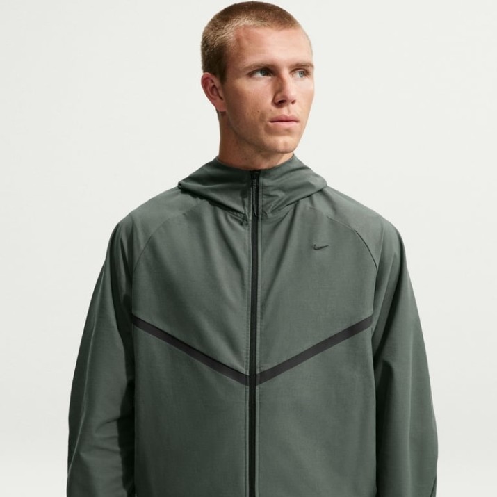 Jachetă pentru bărbați Nike Tech Shori Knit Full-Zip Windrunner Camo Green/Black, s.XXL
