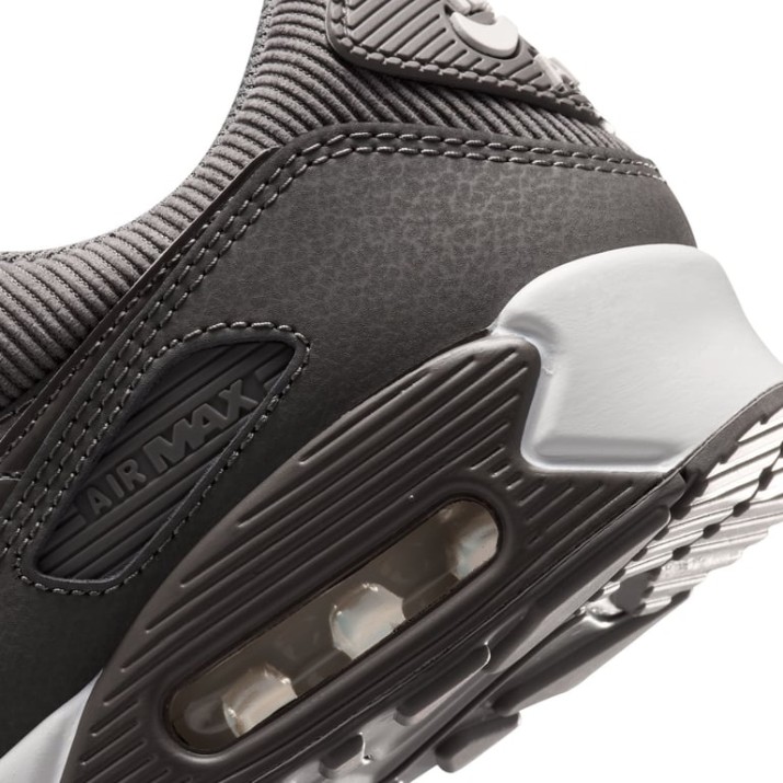 Кроссовки женские Nike Air Max Cave Stone/Dark Beetroot/Summit White, s.40.5