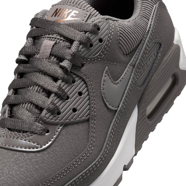 Adidași pentru dame Nike Air Max Cave Stone/Dark Beetroot/Summit White, s.36.5