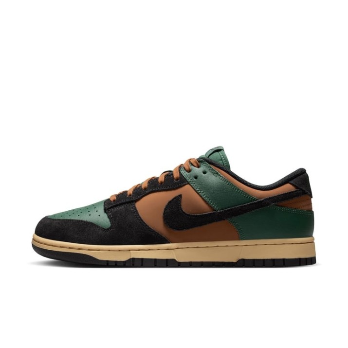 Ghete pentru bărbați Nike Dunk Low Retro Fir/Black/Light British Tan/Sesame, s.42