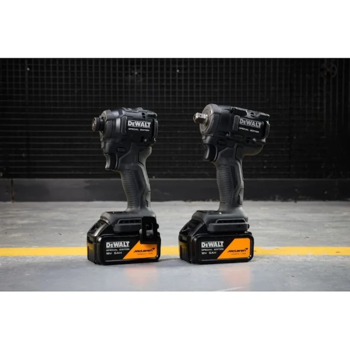 Set DeWalt DCK2224MP2T