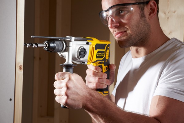 Дрель Stanley FME142K