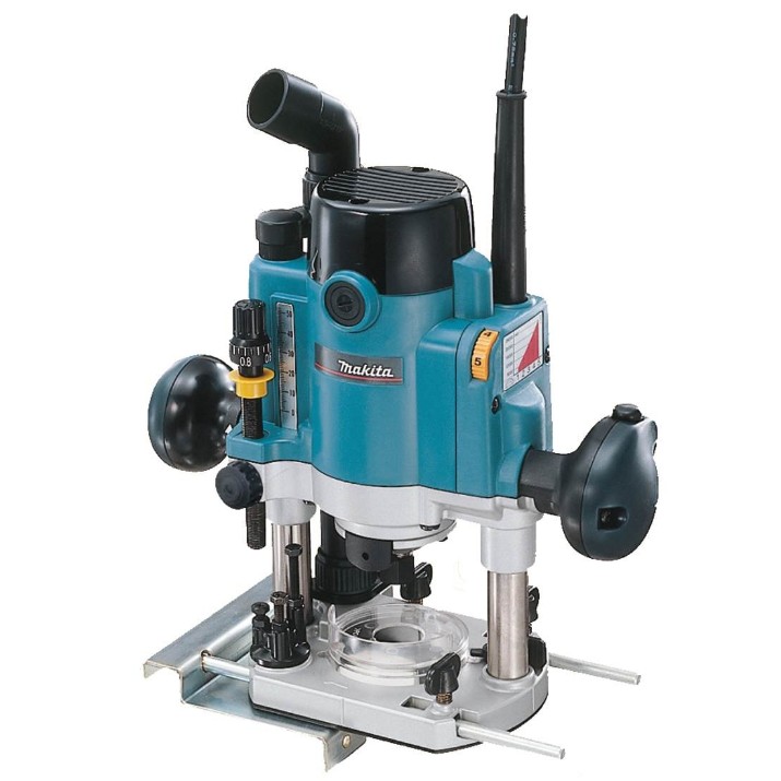 Фрезер Makita RP1110C