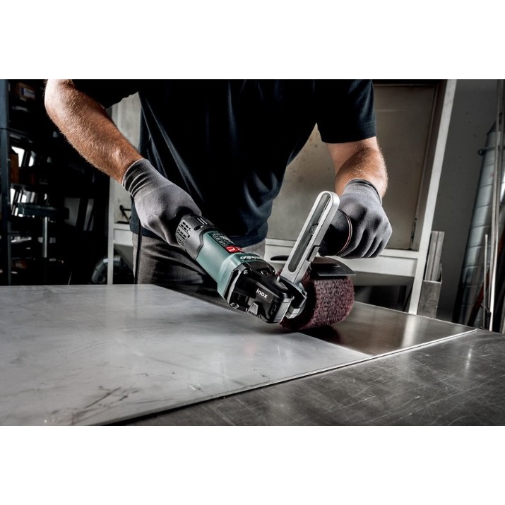 Щеточная шлифмашина Metabo SE 17-200RT (602259000)
