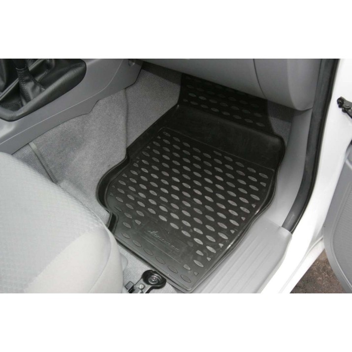 Covoraşe auto Novline Element Toyota Hilux 2011 (NLC.48.52.210k)