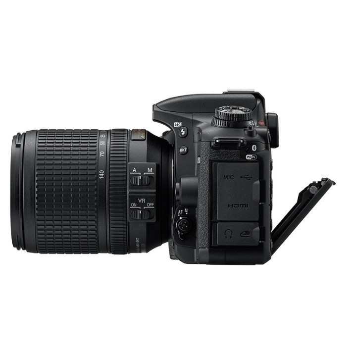 Aparat foto Nikon D7500 Kit 18-140 VR