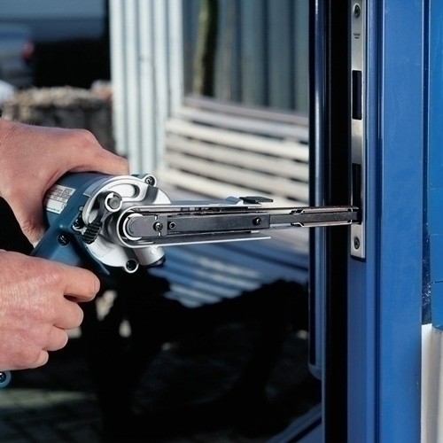 Șlefuitor cu banda Makita 9032