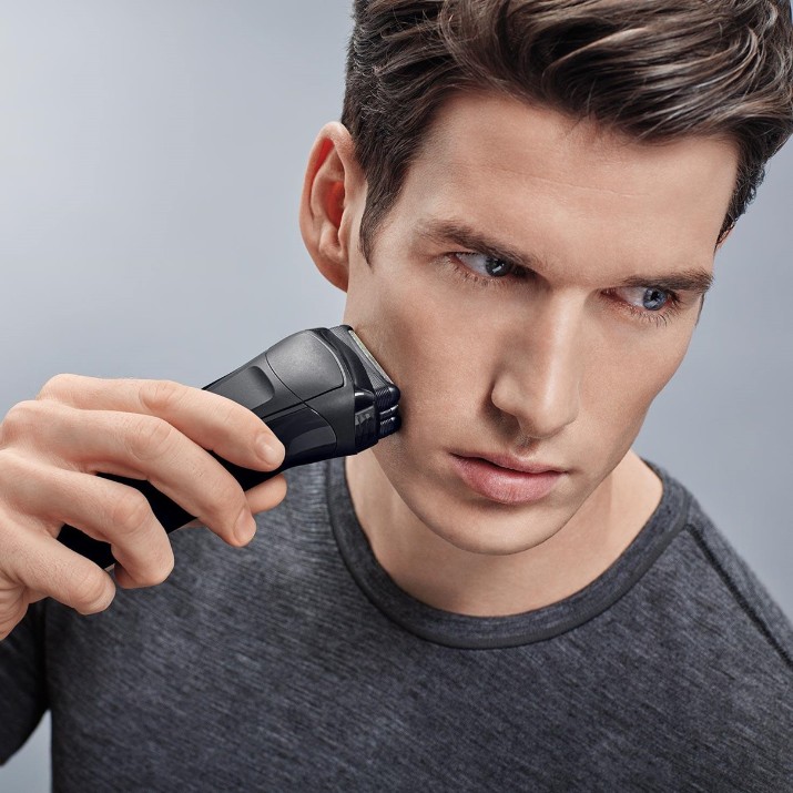 Бритва Braun Series 3 300s Black