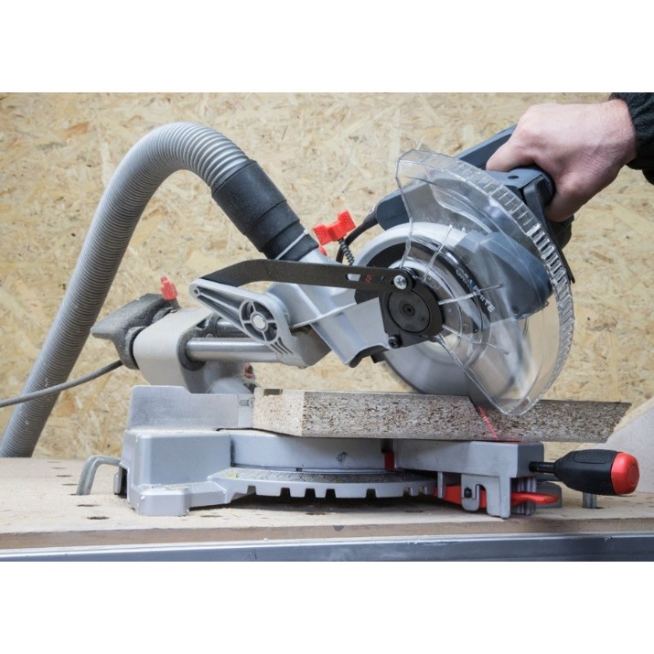 Fierastrău pentru taieri inclina Graphite 59G800
