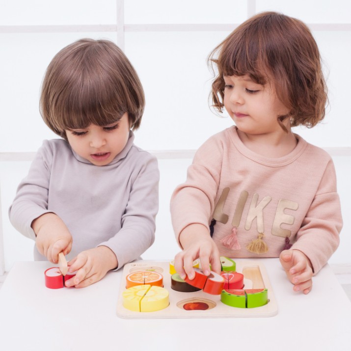 Набор фруктов Classic World Cutting Fruit Puzzle (5012) 