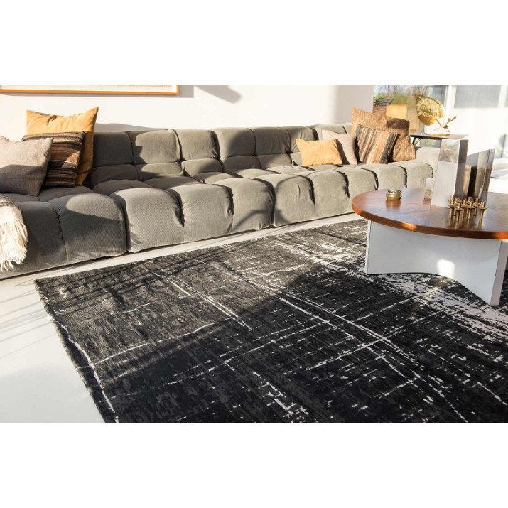 Ковёр Louis de Poortere Mad Men 8655 White on black 2.30x3.30m