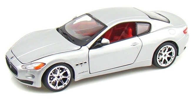 Mașină Bburago 1:24 Maserati Granturismo (2008) (18-22107)  