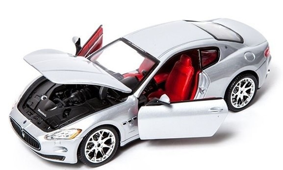 Mașină Bburago 1:24 Maserati Granturismo (2008) (18-22107)  