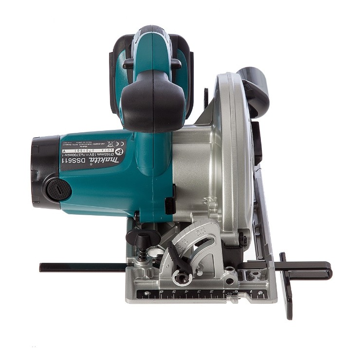 Fierăstrău circular Makita DSS611Z