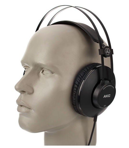 Căşti AKG K52