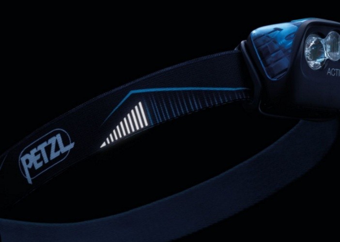 Фонарь Petzl Actik E099FA01 Blue