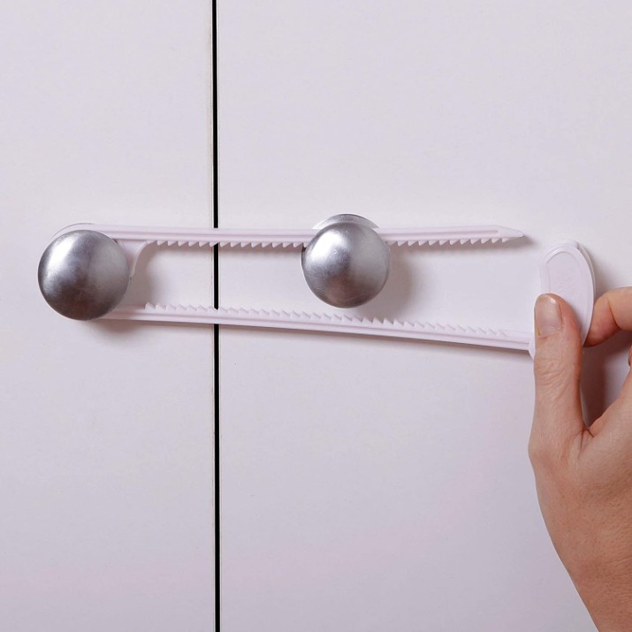 Замок на дверцы DreamBaby Sliding Locks (F915)