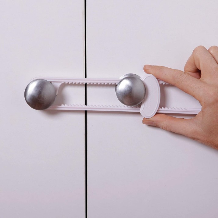 Замок на дверцы DreamBaby Sliding Locks (F915)