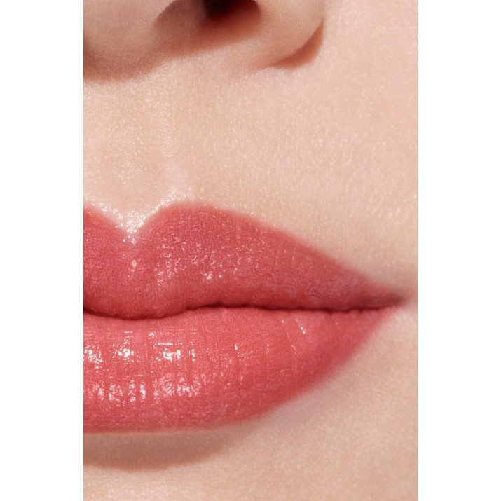 Ruj de buze Chanel Rouge Coco Flash Vibrant Shine 90 Jour