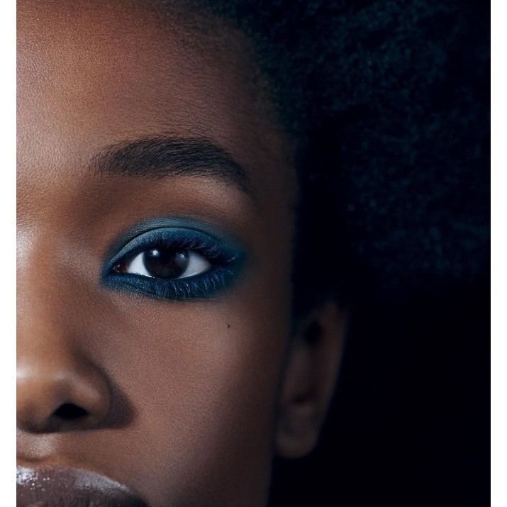 Карандаш для глаз Chanel Stylo Yeux Waterproof 946 Intense Teal