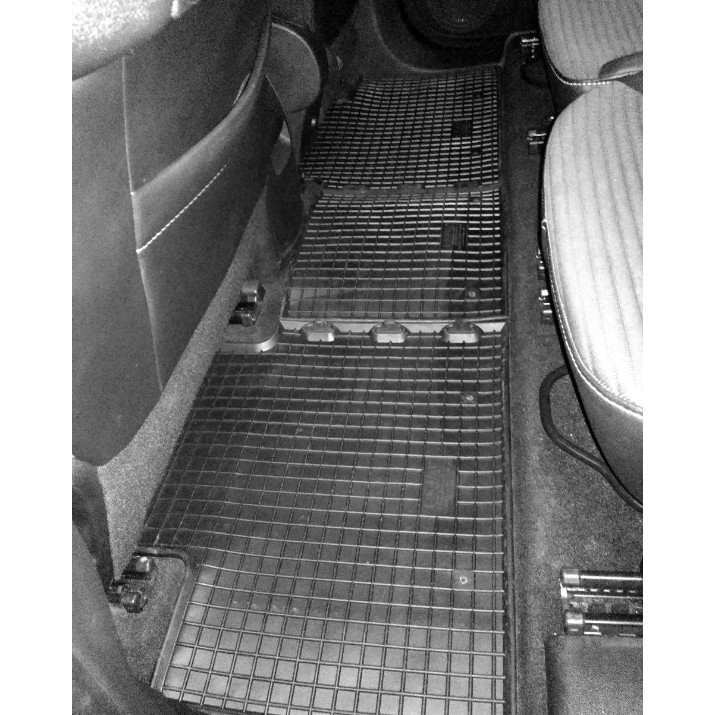 Автоковрики Rigum Mercedes Vito 2 row 2014 (904970)