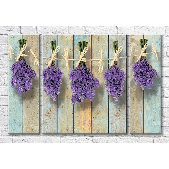 Картина Magic Color Hanging bunches of lavender on a Blue plank background (3565167)