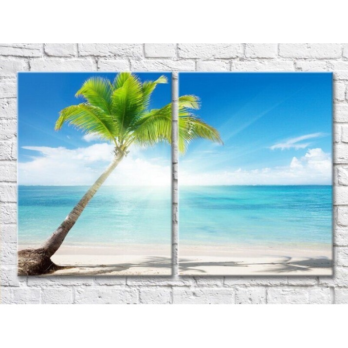 Pictură ArtPoster Palm tree on the beach against the background of the sea (3453777)