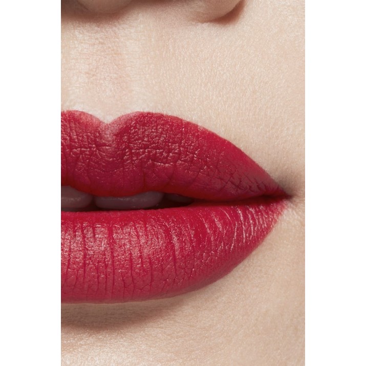 Ruj de buze Chanel Rouge Allure Velvet Luminous Matte 56 Rouge Charnel