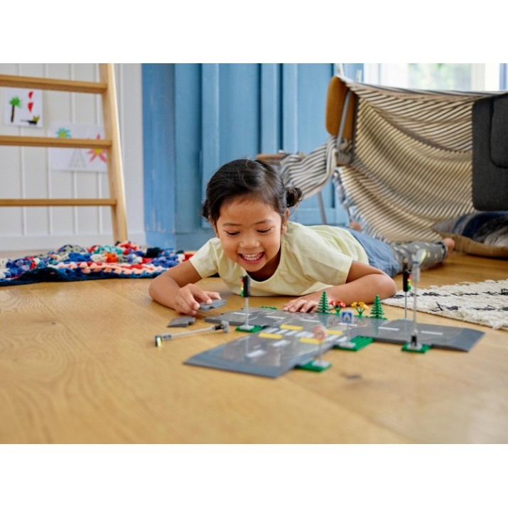 Конструктор Lego City: Road Plates (60304)