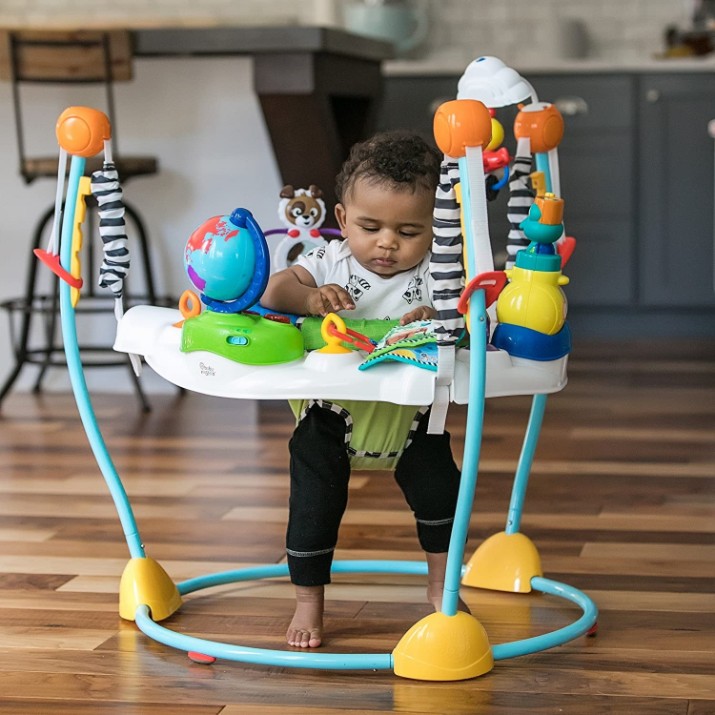 Centru de activitati Baby Einstein Journey of Discovery Jumper (10917)