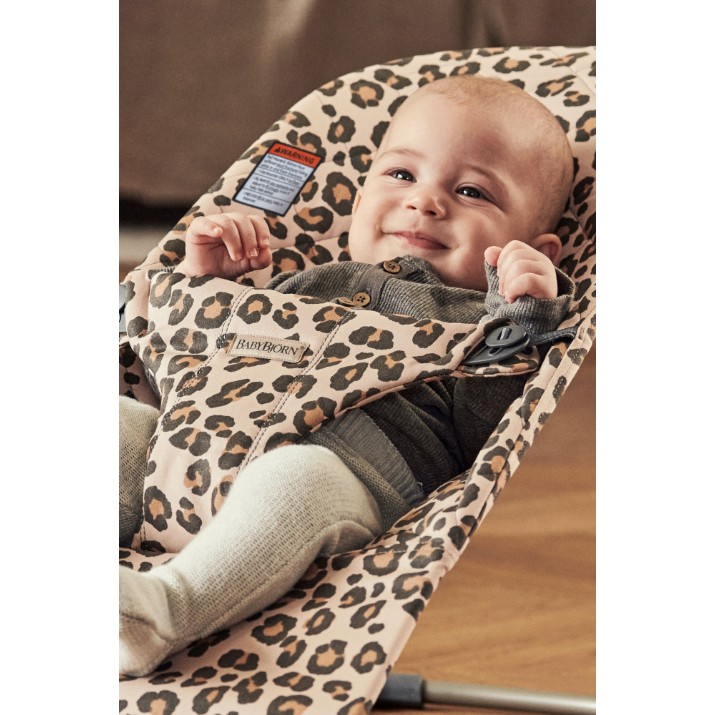 Șezlong pentru bebeluși BabyBjorn Bliss Beige/Leopard (006075A)