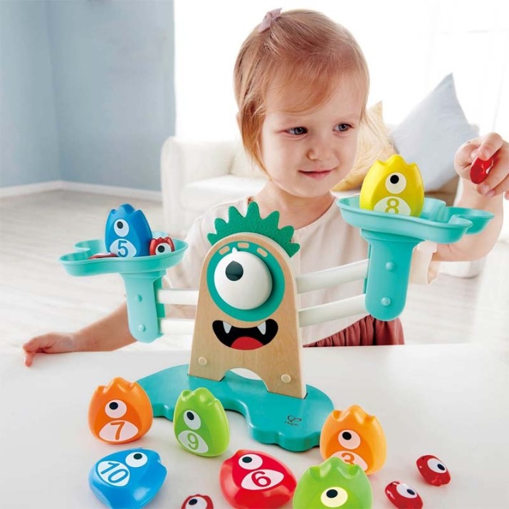 Materialul de numărare Hape Monster Math Scale (E0511A)
