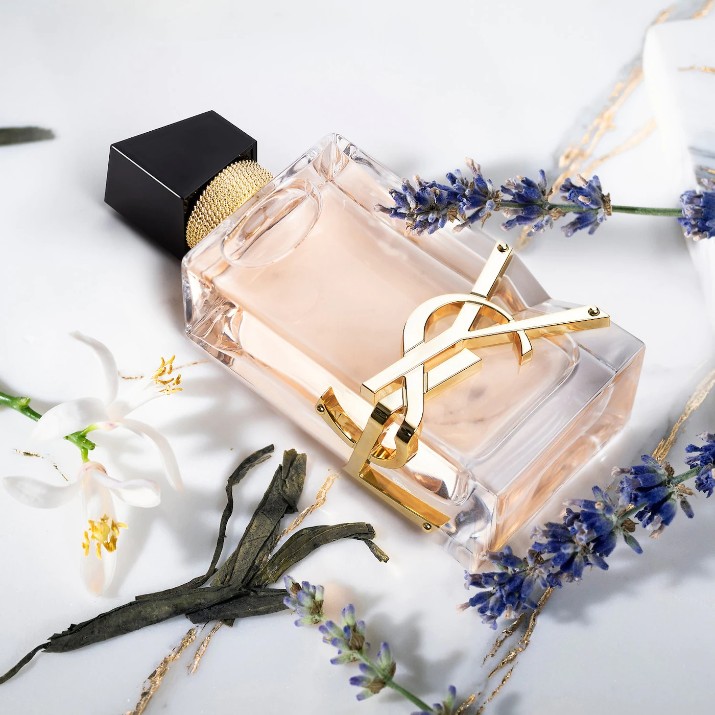 Парфюм для неё Yves Saint Laurent Libre EDT 50ml