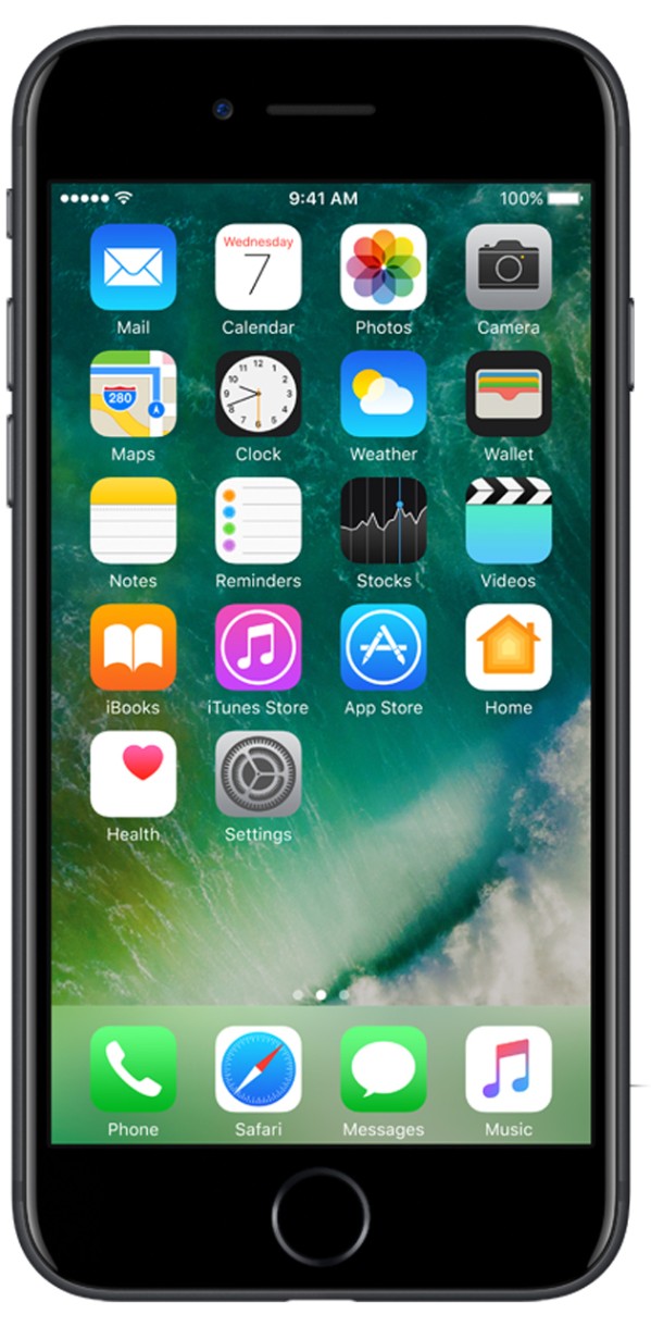 Мобильный телефон Apple iPhone 7 32Gb Black